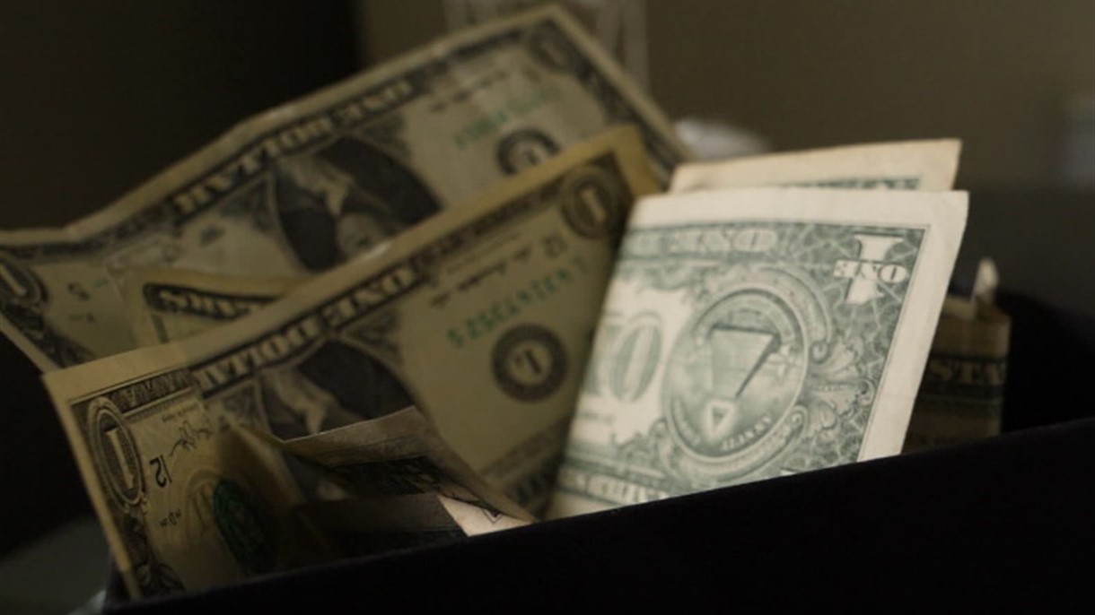 سعر دولار المنصة في 8 شباط
