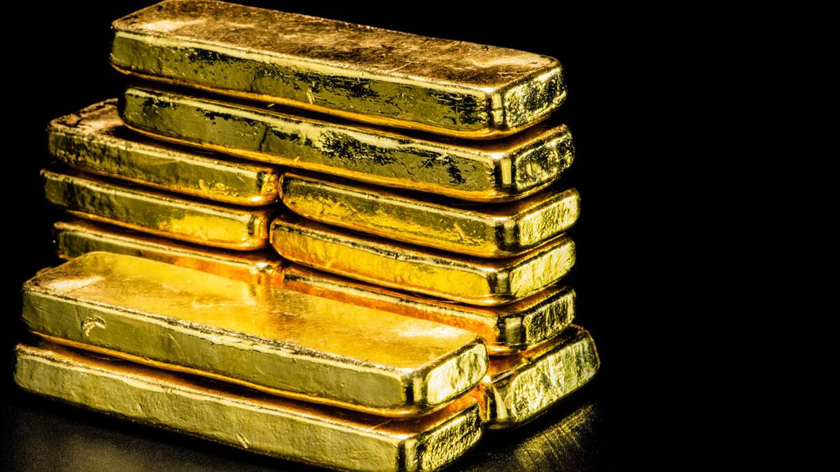 توقع "شبه مؤكد".. الذهب سيتخطى هذا السعر خلال 3 أشهر 