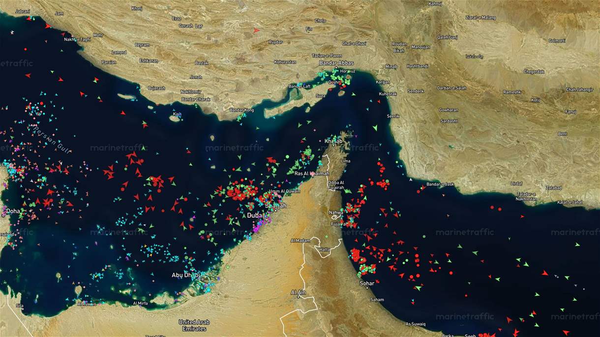ناقلات نفط تتجنب مضيق هرمز قبيل بدء الحصار الأميركي 