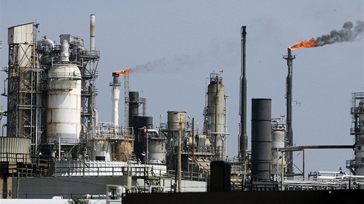 انخفاض مخزونات النفط في اميركا