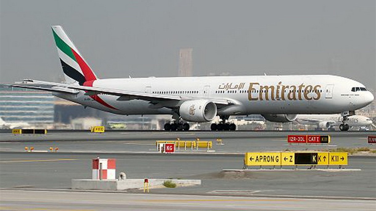 أميركا تستغلّ 300$ لتعرقل رحلة لطيران الإمارات