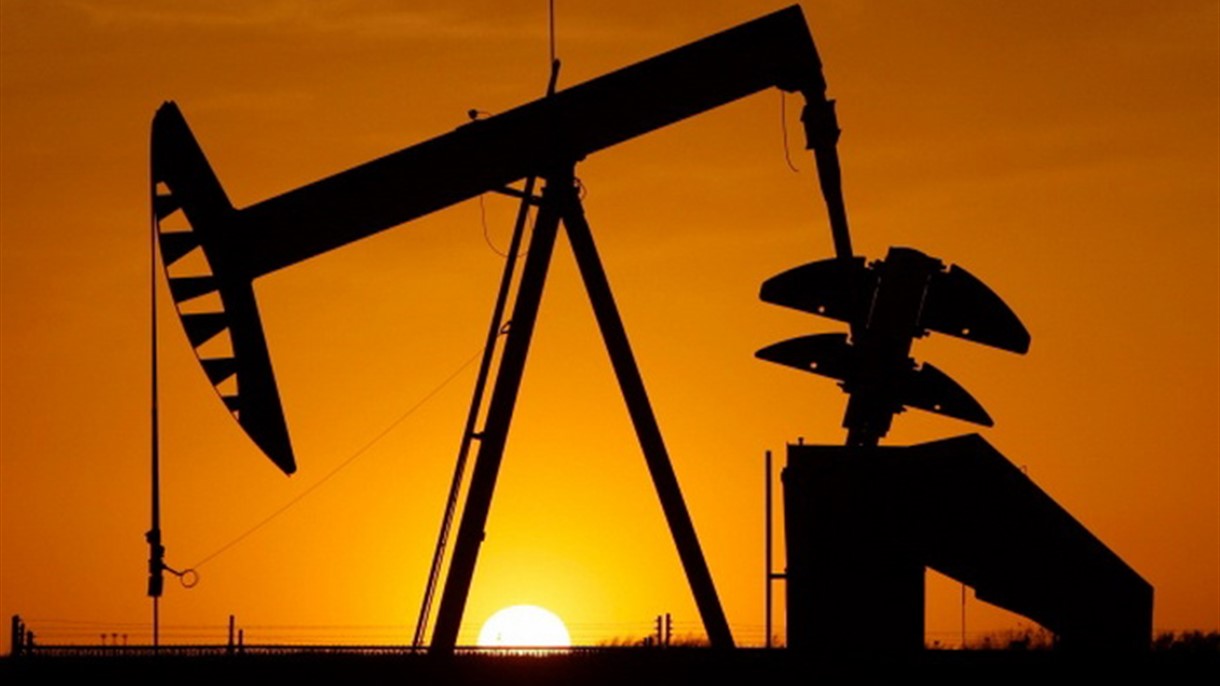 استقرار النفط بإنتظار بيانات اميركية