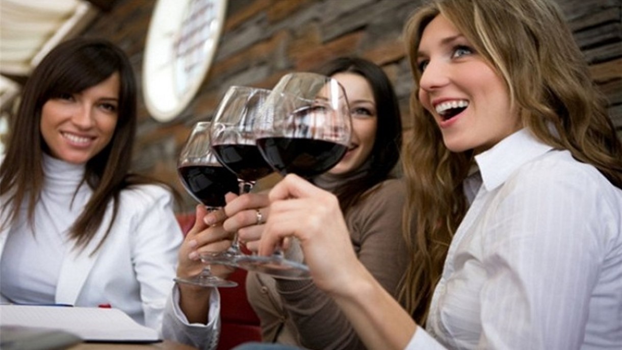 ما هي كلفة الشهادة الجامعية في تذوق النبيذ؟