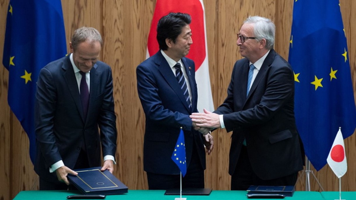 اليابان والاتحاد الأوروبي يوقعان اتفاقاً للتجارة الحرة