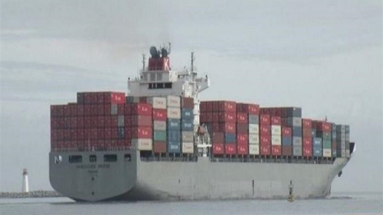 مرفأ طرابلس يستقبل المزيد من السفن العملاقة