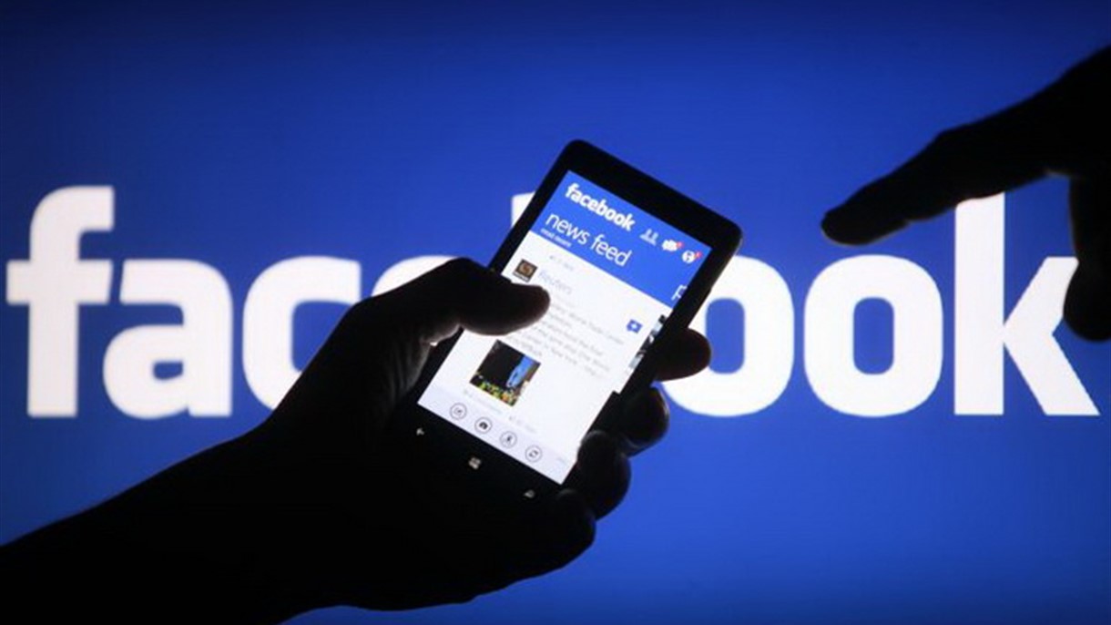 فيسبوك ستُطلق ميزة التبليغ عن الأخبار المضللة للناس