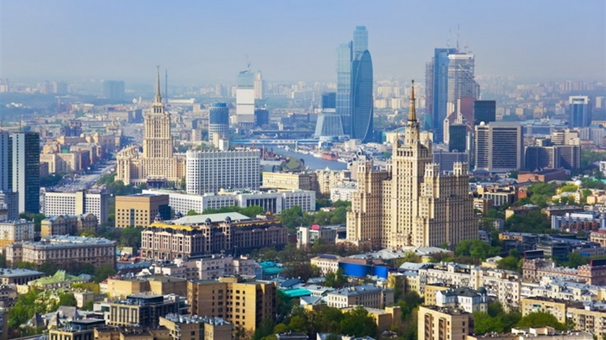 موسكو تعدّ الخطط لانقاذ الاقتصاد