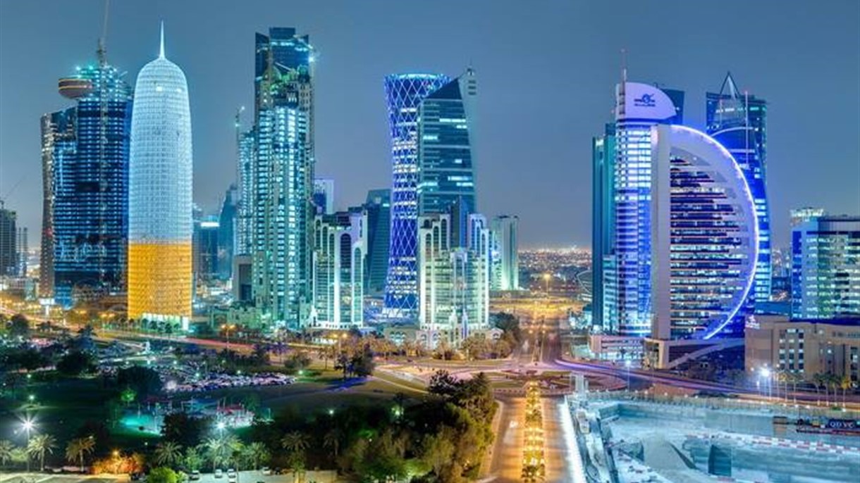 قطر تحقق فائضاً في الموازنة رغم تراجع سعر النفط
