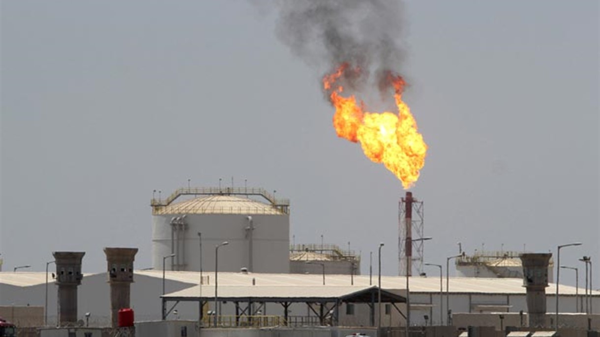 السعودية ترغب بالتعاون لحل أزمة النفط
