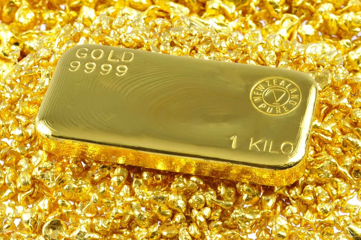 هل سيصل الذهب إلى 6000 دولار.. إليكم أحدث التوقعات