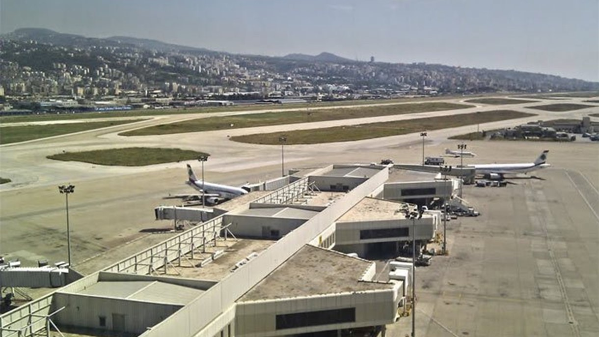 النقل الجوي في لبنان يتوقف لساعة الجمعة