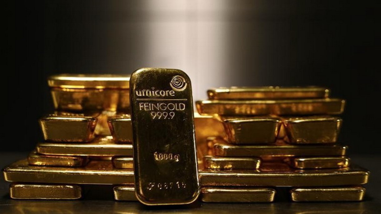 ارتفاع أسعار الذهب من أدنى مستوى في شهر