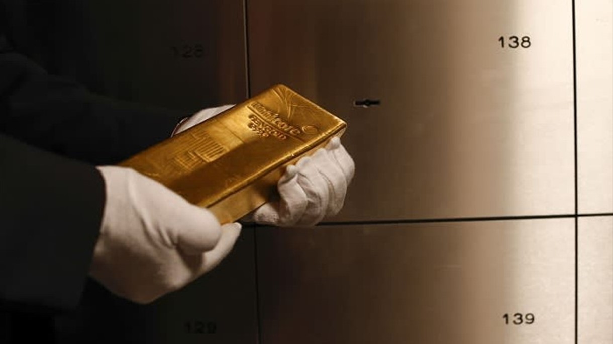 سعر أونصة الذهب يتجه صعوداً