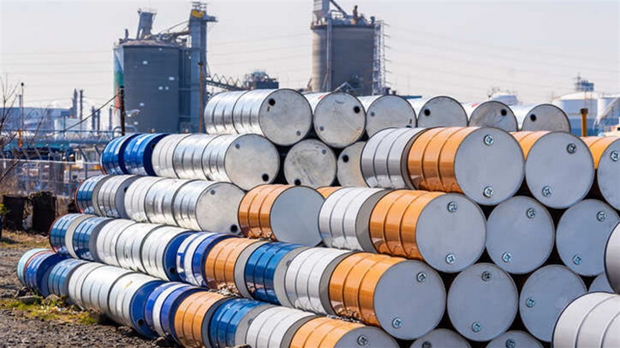 أسعار النفط تتابع مستجدات العرض والطلب