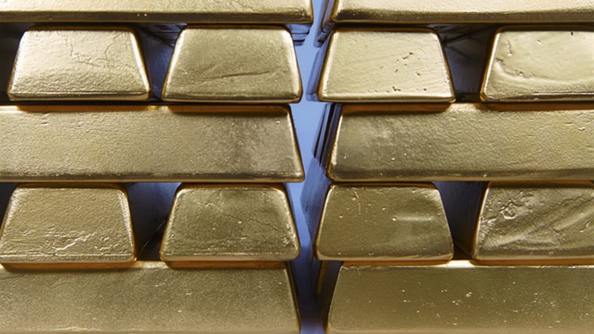 أسعار الذهب تعوّض بعضاً من خسائر الأمس
