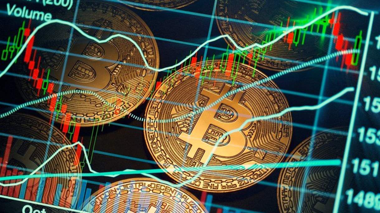 إلى 200000 دولار .. ستاندرد تشارترد يتمسك بتوقعاته لسعر البيتكوين  