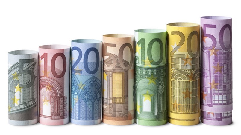 المركزي الأوروبي يلغي ورقة نقدية من اليورو