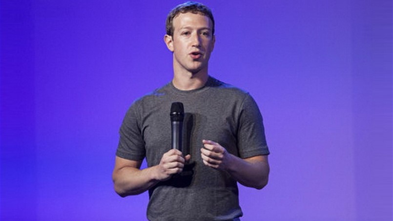 لماذا يرتدي مؤسس فايسبوك نفس الملابس تقريباً كل يوم