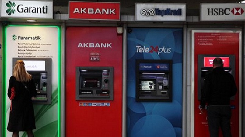 الانقلاب الفاشل في تركيا زاد المخاطر على البنوك