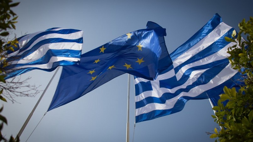 منطقة اليورو تمنح اليونان قرضا جديدا