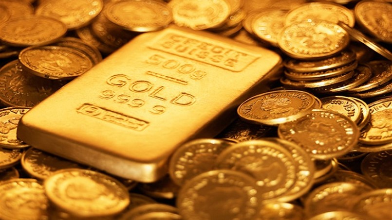 أسعار الذهب تهبط من أعلى مستوى في عام