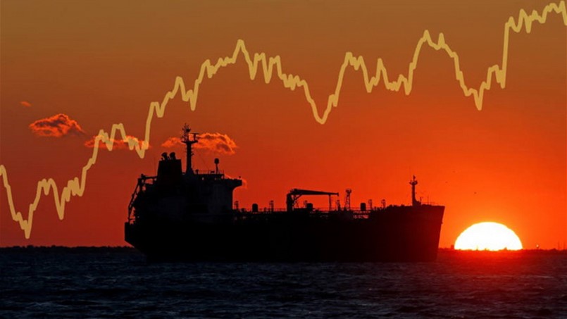أسعار النفط تتراجع هامشياً