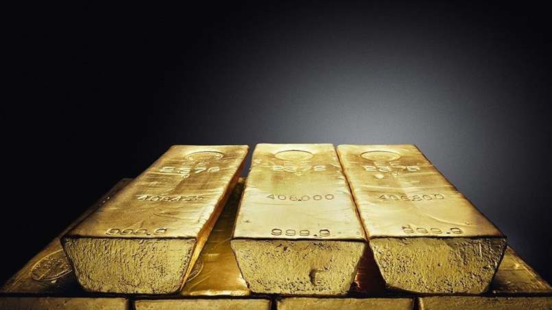 أسعار الذهب تتجه لتحقيق مكاسب للشهر الرابع على التوالي