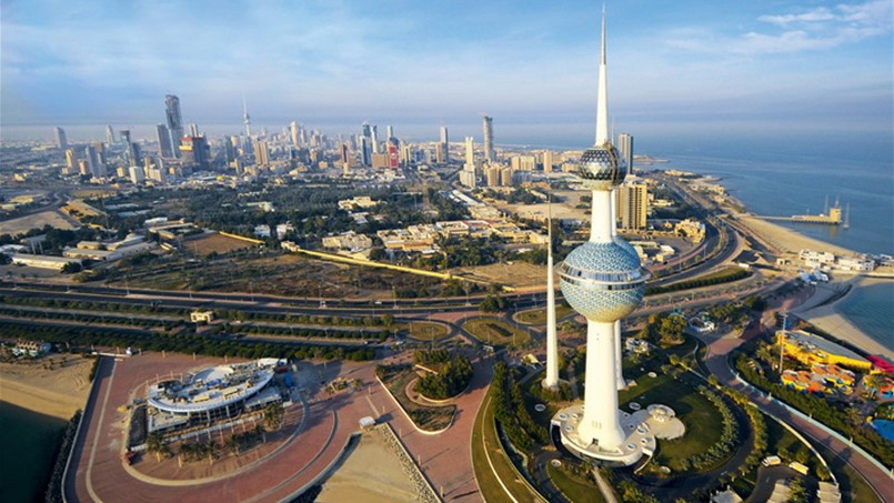 الكويت تكشف عن ميزانية مع عجز بسبب هبوط سعر النفط