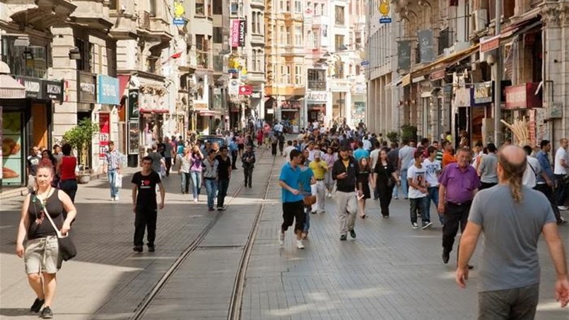 فيتش تحذر تركيا من الإفراط في تحفيز النمو